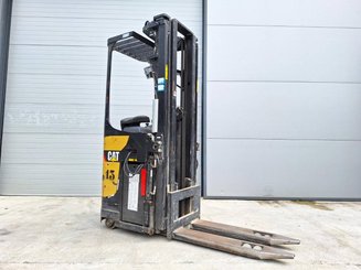 Stoccatori con pedana Caterpillar NSR20N