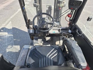 Carrello elevatore frontale a 3 ruote Caterpillar EP16NT - 8