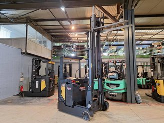 Carrelli retrattili Caterpillar NR16N2