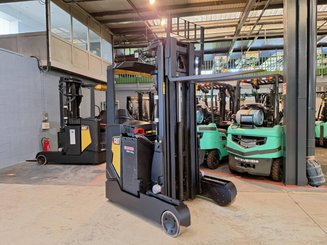 Carrelli retrattili Caterpillar NR16N2