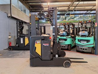 Carrelli retrattili Caterpillar NR16N2