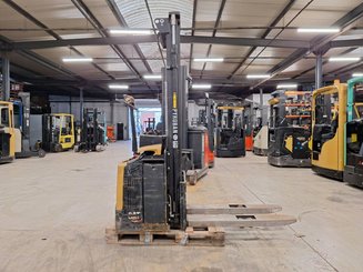 Stoccatori guida in accompagnamento Caterpillar NSP16N - 2