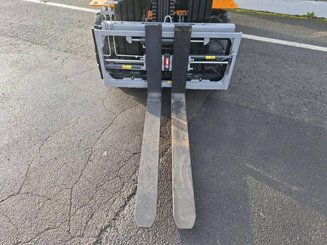 Carrello elevatore frontale a 4 ruote Hangcha XE38i