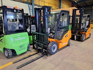 Carrello elevatore frontale a 4 ruote Hangcha XE25i (CPD25-XEY2-SI)
