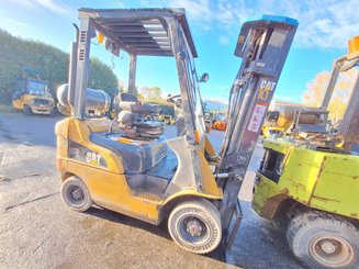Carrello elevatore frontale a 4 ruote Caterpillar GP18N2