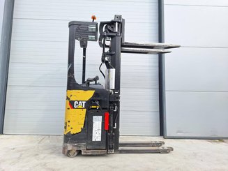 Stoccatori con pedana Caterpillar NSR20N