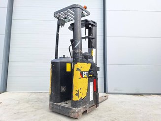 Stoccatori con pedana Caterpillar NSR20N