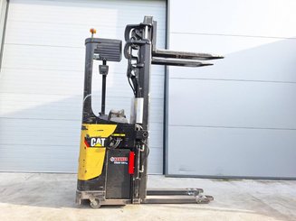 Stoccatori con pedana Caterpillar NSR20N