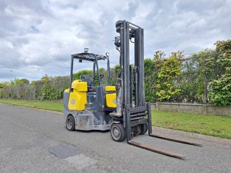 Carrelli articolato Aisle Master 20SE