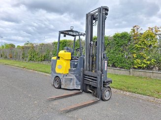 Carrelli articolato Aisle Master 20SE