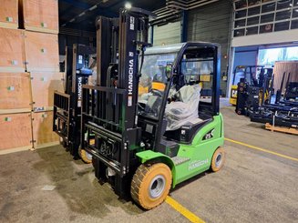Carrello elevatore frontale a 4 ruote Hangcha XC25i