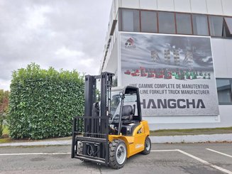 Carrello elevatore frontale a 4 ruote Hangcha XE30i (CPD30-XEY2-SI)
