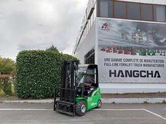 Carrello elevatore frontale a 4 ruote Hangcha XC25i
