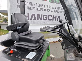 Carrello elevatore frontale a 4 ruote Hangcha AE30-I