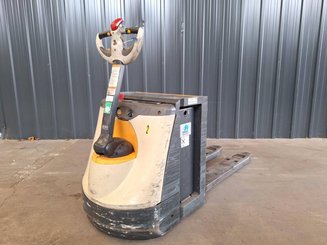 Transpallet guida in accompagnamento Crown WP3080