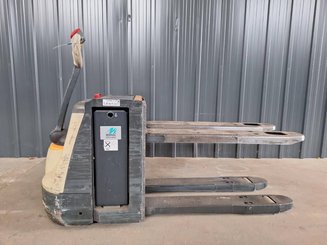 Transpallet guida in accompagnamento Crown WP3080