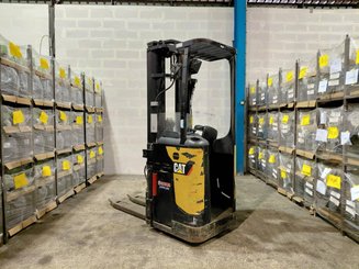 Stoccatori con pedana Caterpillar NSR20N