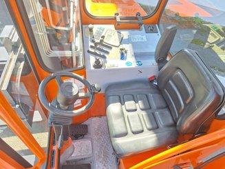 Carrello elevatore laterale multidirezionale Hubtex DQ45D