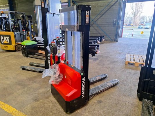 Stoccatori guida in accompagnamento Hangcha CDD12-A2MC2-SZ - 1