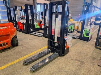 Stoccatori guida in accompagnamento Hangcha CDD12-A2MC2-SZ