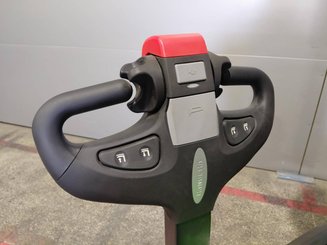 Stoccatori guida in accompagnamento Hangcha CDD12-AC2-i  - 6