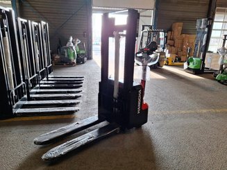 Stoccatori guida in accompagnamento Hangcha CDD12-A2MC2-SZ