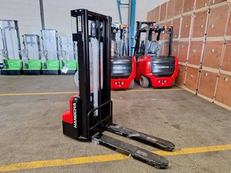 Stoccatori guida in accompagnamento Hangcha CDD12-A2MC2-SZ