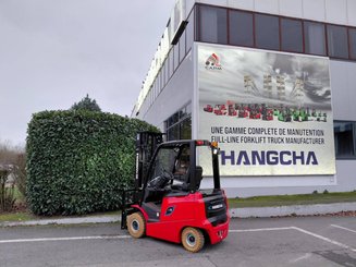 Carrello elevatore frontale a 4 ruote Hangcha AE18
