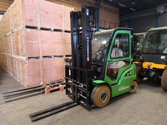 Carrello elevatore frontale a 4 ruote Hangcha XC25i
