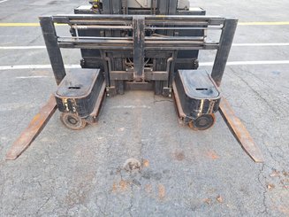 Carrelli retrattili multidirezionali Caterpillar NRM20K