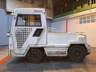 Trattore Charlatte T135