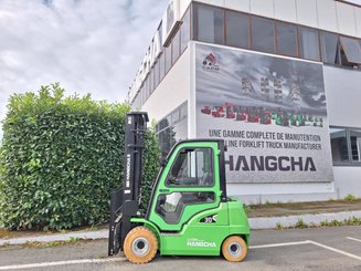 Carrello elevatore frontale a 4 ruote Hangcha XC30i