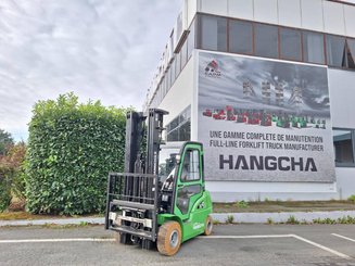 Carrello elevatore frontale a 4 ruote Hangcha XC30i
