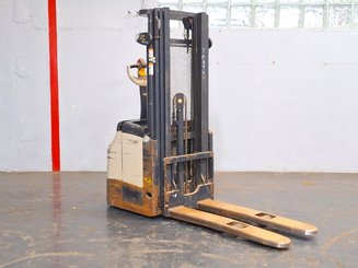 Stoccatori guida in accompagnamento Crown ES4000-1.2