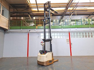Stoccatori guida in accompagnamento Crown ES4000-1.2