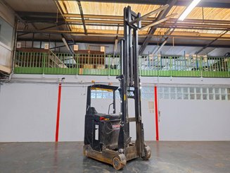 Carrelli retrattili Caterpillar NR16N2