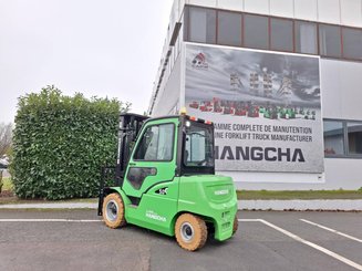 Carrello elevatore frontale a 4 ruote Hangcha XC50i-600
