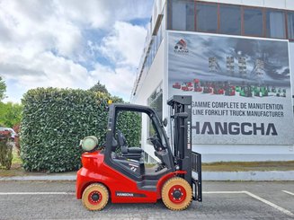 Carrello elevatore frontale a 4 ruote Hangcha XF25G-2