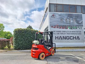 Carrello elevatore frontale a 4 ruote Hangcha XF25G-2