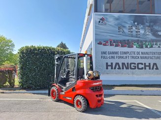 Carrello elevatore frontale a 4 ruote Hangcha XF30G-2