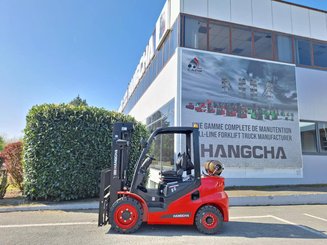 Carrello elevatore frontale a 4 ruote Hangcha XF30G-2