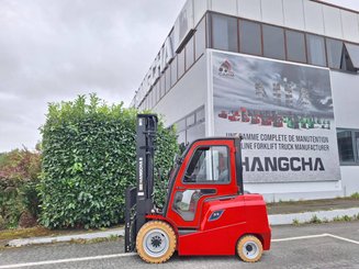 Carrello elevatore frontale a 4 ruote Hangcha AE35