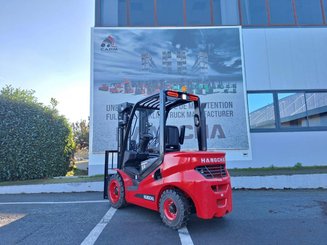 Carrello elevatore frontale a 4 ruote Hangcha XF30D-2