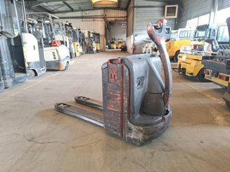 Transpallet guida in accompagnamento Fenwick T18