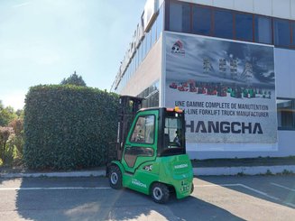 Carrello elevatore frontale a 4 ruote Hangcha XC25i