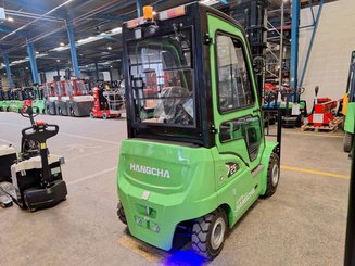 Carrello elevatore frontale a 4 ruote Hangcha XC25i