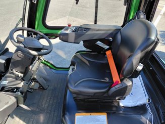 Carrello elevatore frontale a 4 ruote Hangcha XC25i