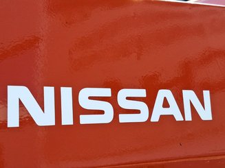 Carrello elevatore frontale a 4 ruote Nissan F04D40Q