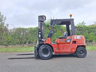 Carrello elevatore frontale a 4 ruote Nissan F04D40Q - 2