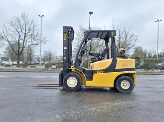 Carrello elevatore frontale a 4 ruote Yale GLP40VX5